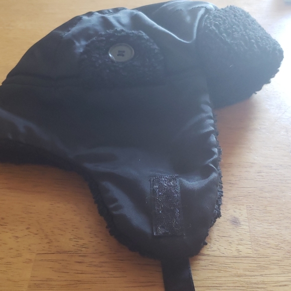 Hat - Picture 4 of 6